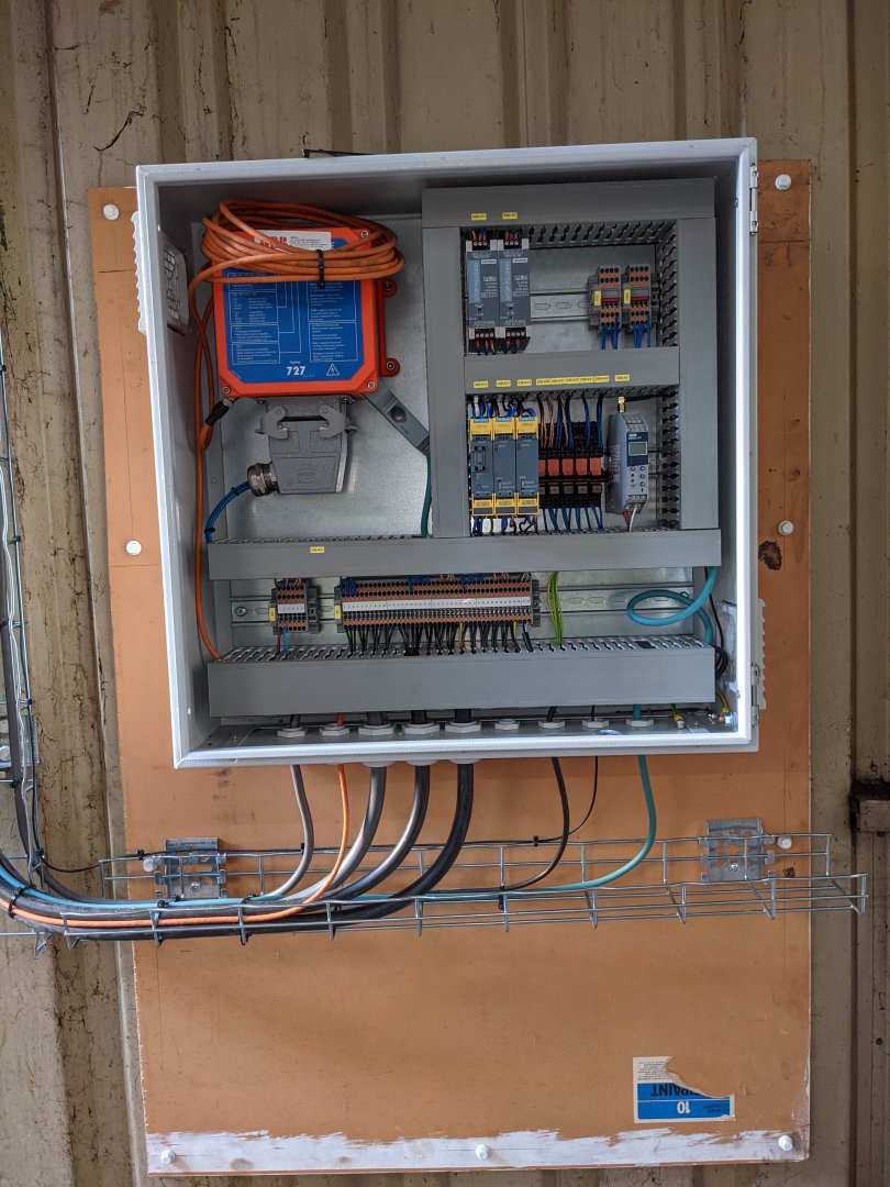 PXL 20211123 112047204